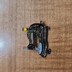 Vintage Sewing Machine Pin Brooch Series#2 Jones 1879​​